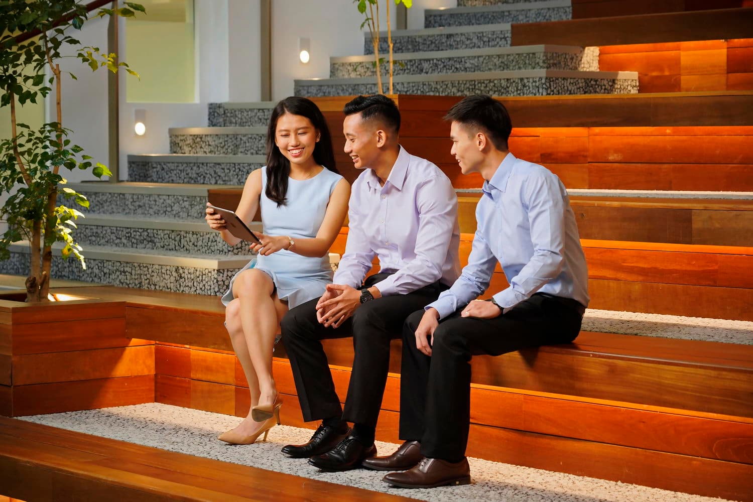 APRK-SP-Group-corp-shoot-736_A730417s